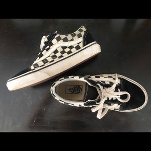 checkered vans